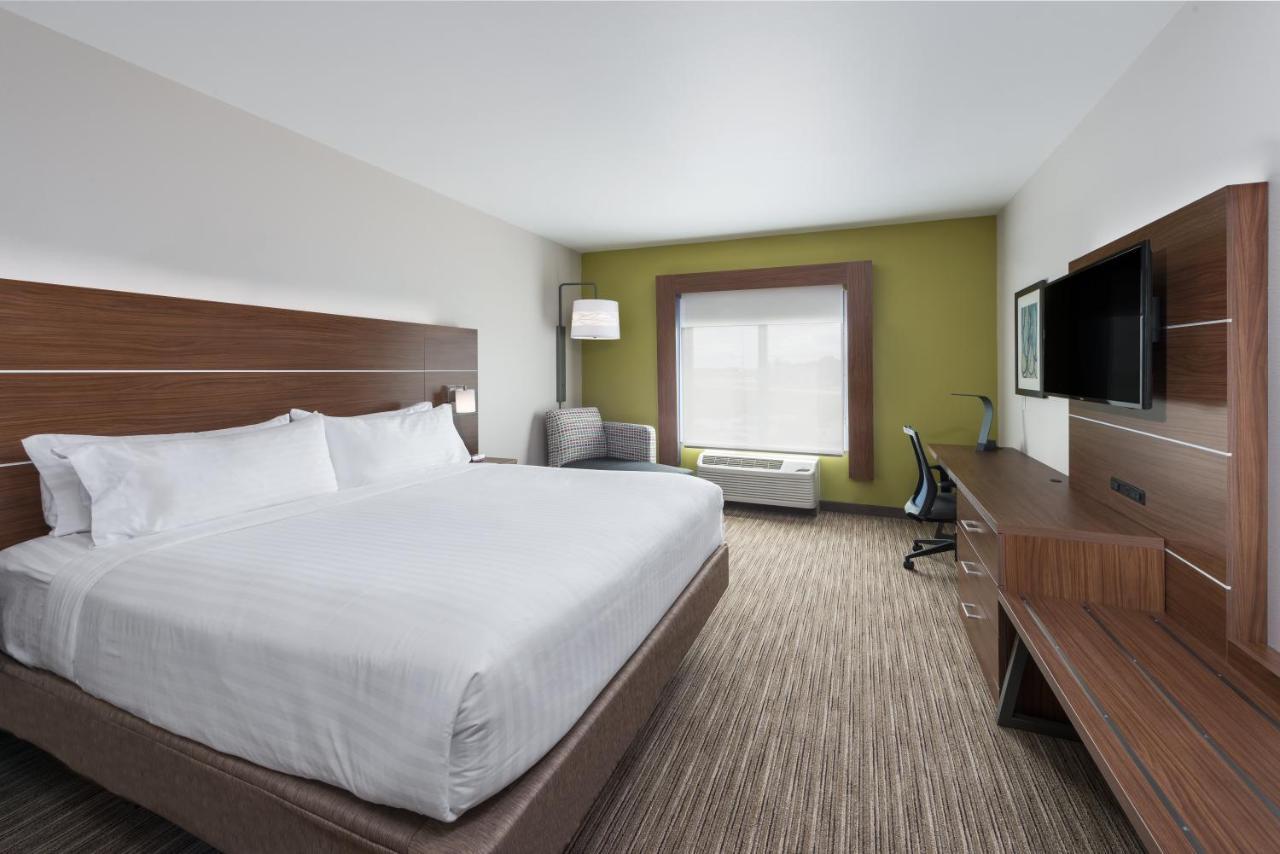 Holiday Inn Express Troy By Ihg Exterior photo